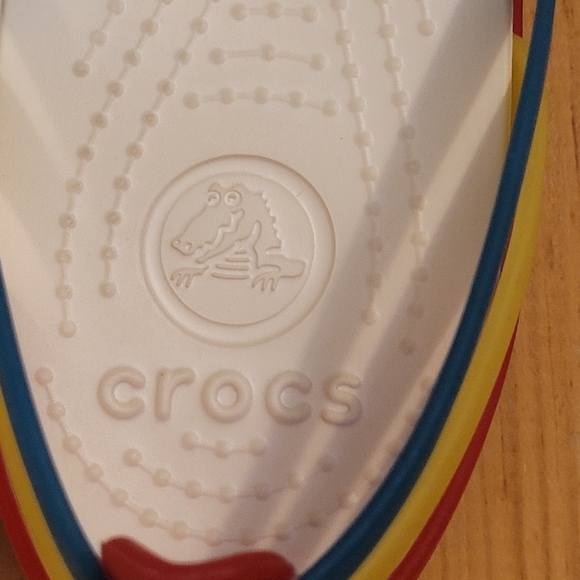 Crocs Huarache Rainbow Strappy Sandal Womens 10W - Picture 5 of 7